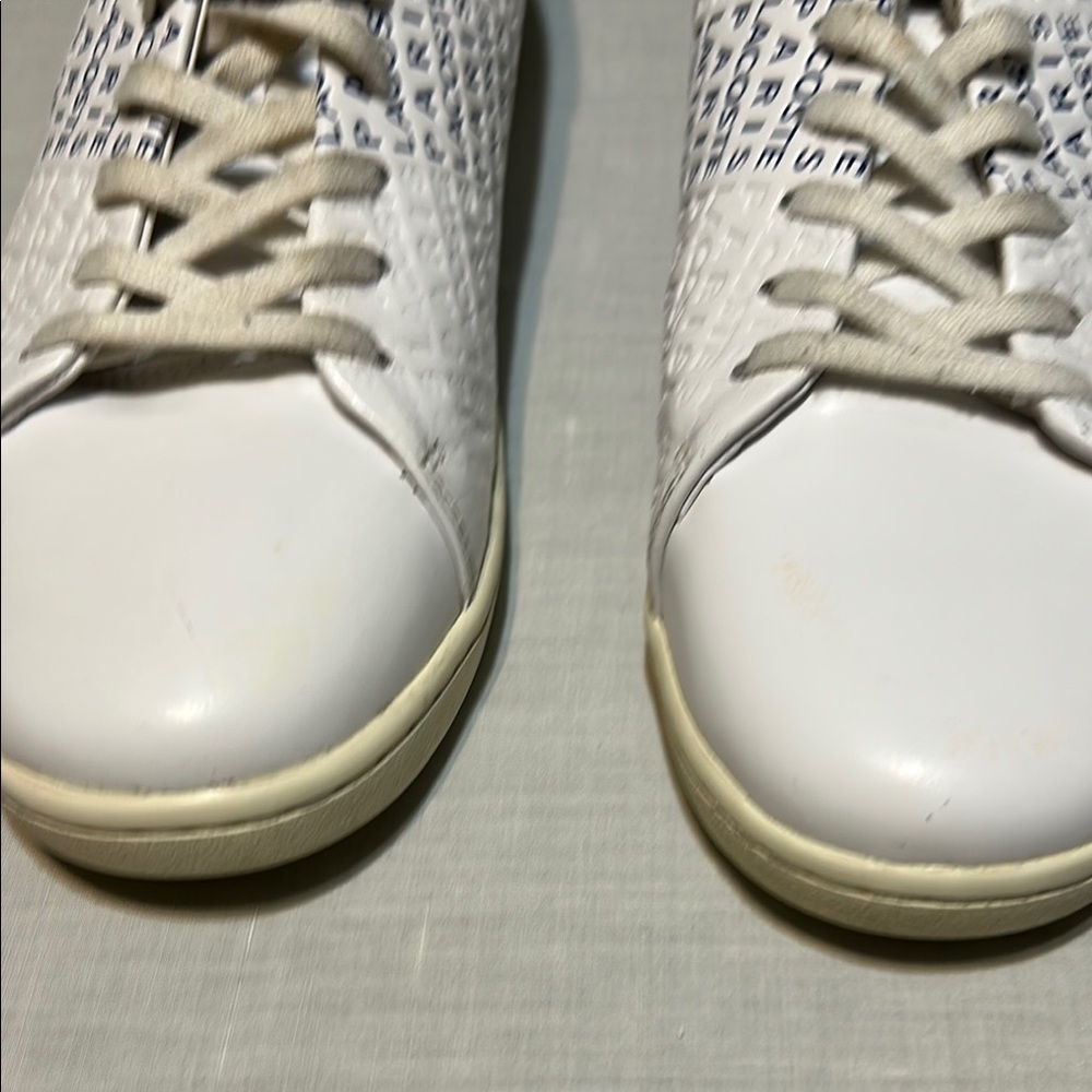 Lacoste White Sneakers with Perforated Leather and Minimalist Design - Picture 4 of 8